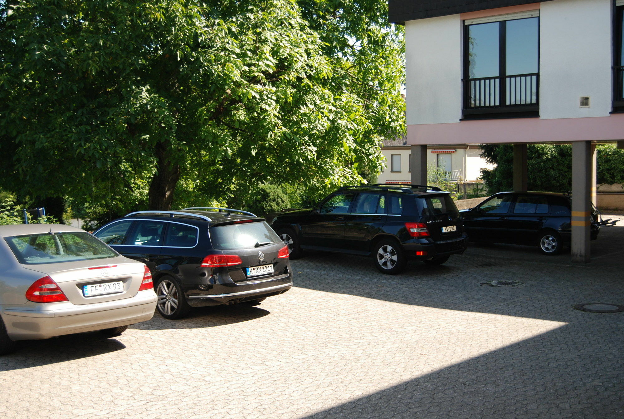 Hotel Am Martinsberg Andernach Exterior foto